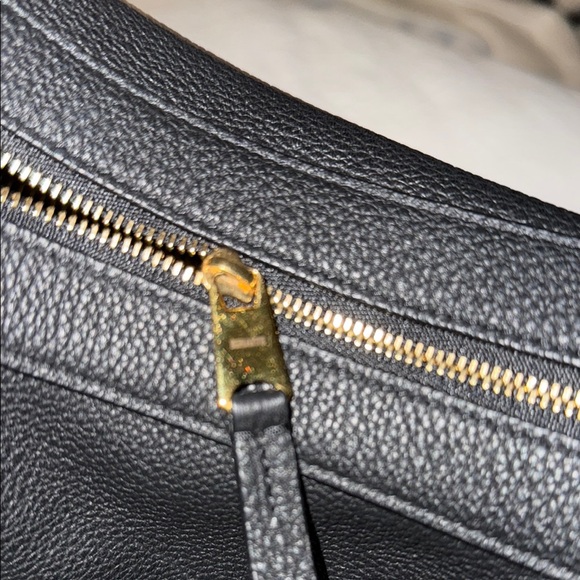 KHAITE Black Hobo Bag with Crescent Shape and Thick Strap - Picture 4 of 8